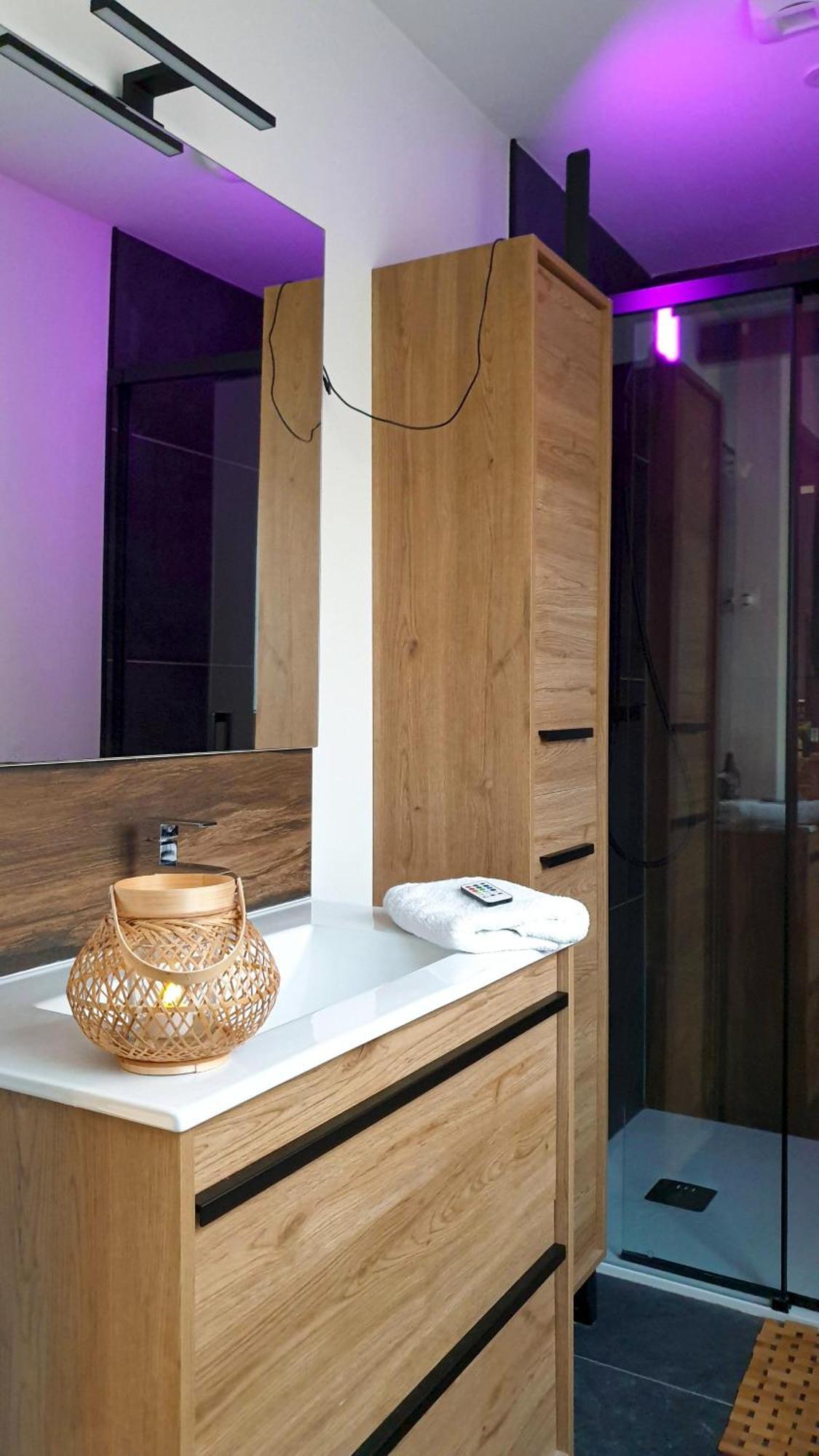 Gary Suite - Studio Cosy, Spa Et Jardin Privatif A 4 Min De Cambrai Awoingt المظهر الخارجي الصورة